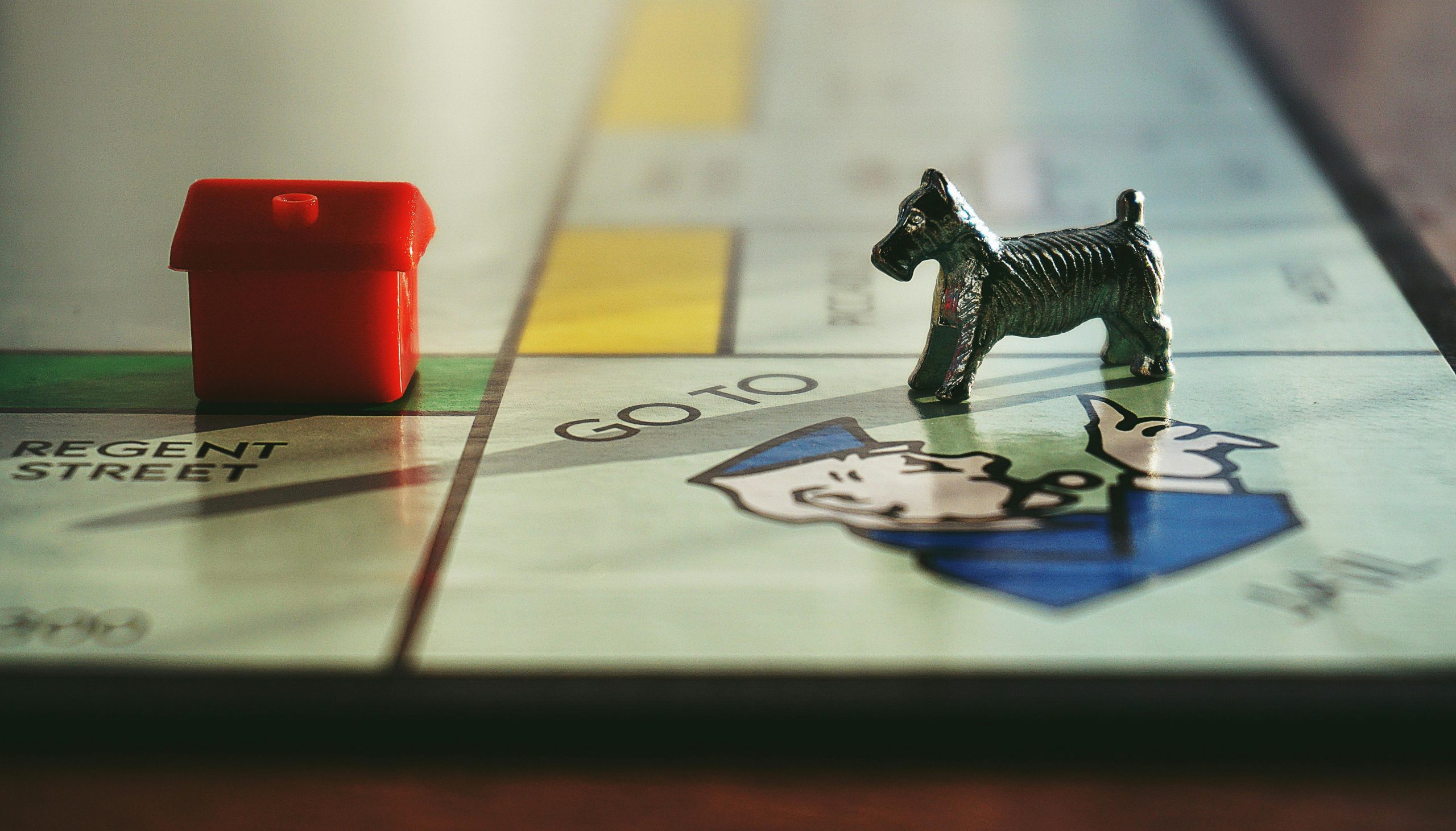 6 Ways to Tweak Monopoly Junior Rules to Keep the Whole Family Engaged